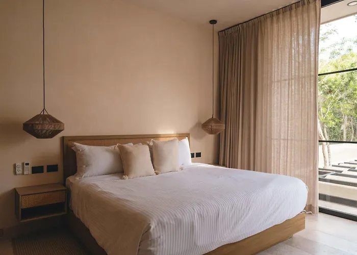 Luxury 4br Aldea Zama Dream Pool & Bright *