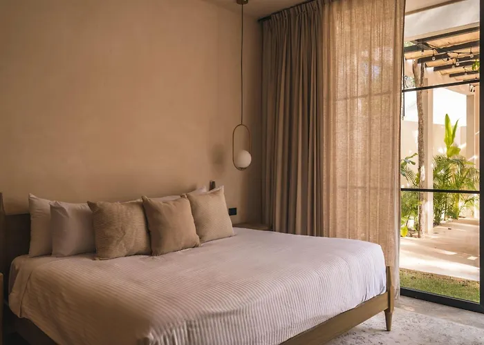Luxury 4br Aldea Zama Dream Pool & Bright