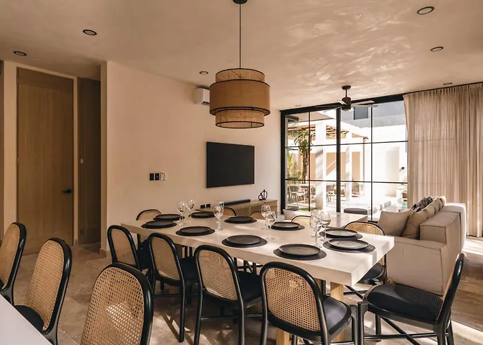 Luxury 4br Aldea Zama Dream Pool & Bright *
