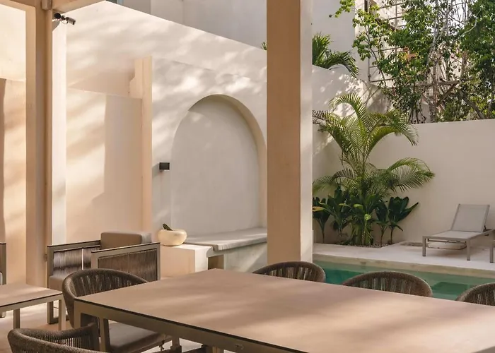 Luxury 4br Aldea Zama Dream Pool & Bright Casa de férias *
