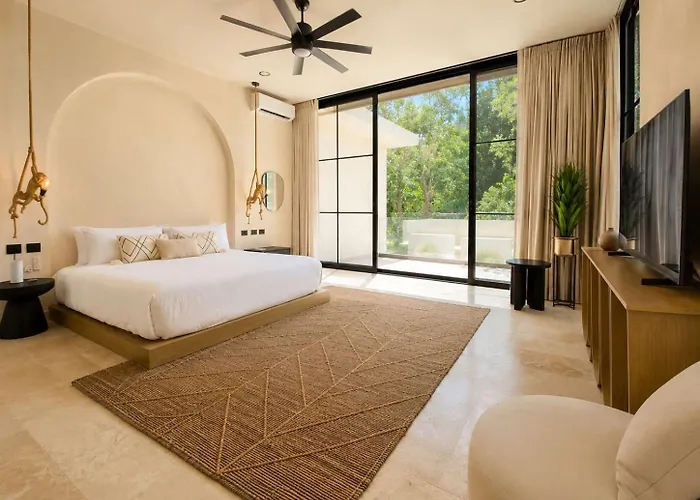 Luxury 4br Aldea Zama Dream Pool & Bright